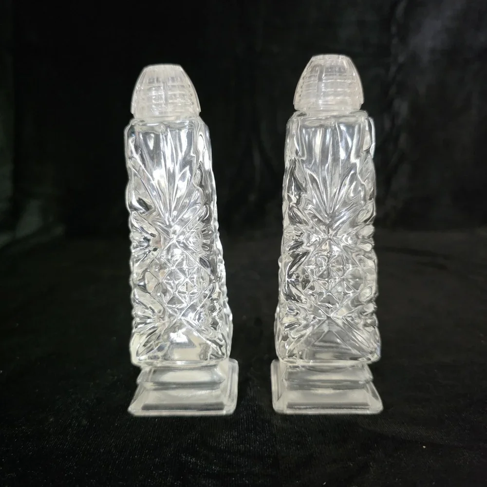 VTG Czech Republic Crystal Clear Salt And Pepper Shakers Set 5